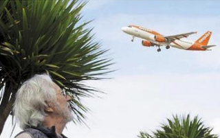 Aéroport: Pour les riverains, pas urgent d’investir