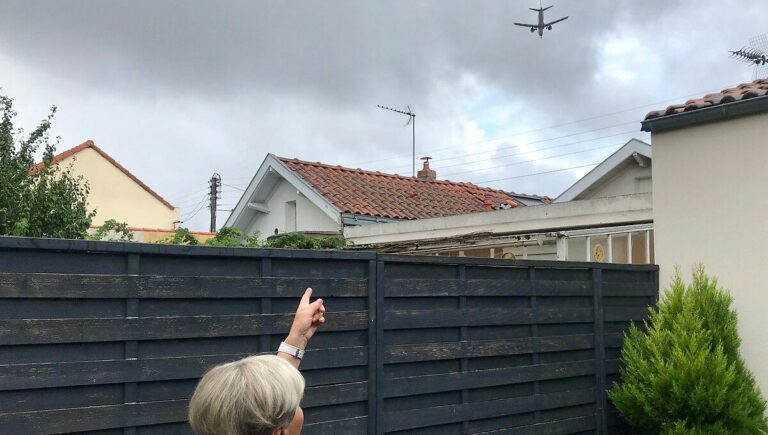Aéroport de Nantes : les remises de gaz des avions “font trembler les murs” à Rezé