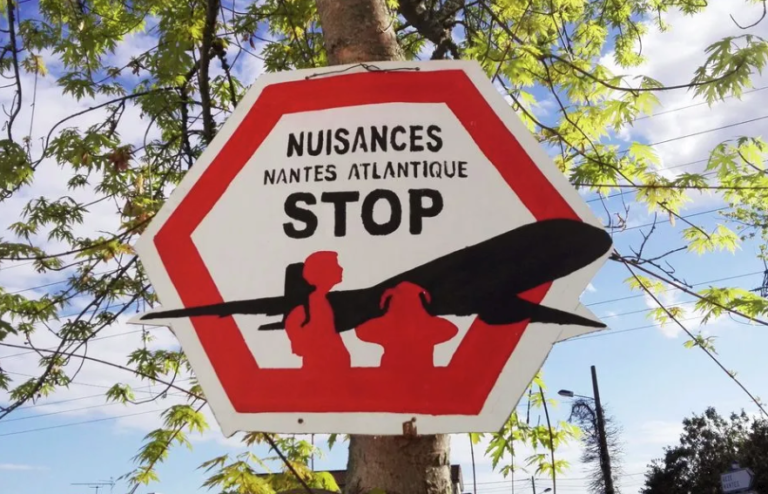 Aéroport de Nantes : Les avions brisant le couvre-feu ont été encore plus nombreux cet été